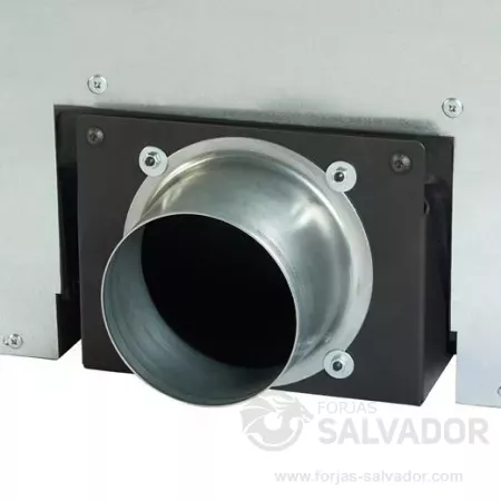 Aire puro, fuego perfecto. Su sistema de entrada de aire exterior mejora la combustión y reduce el consumo de oxígeno en el hogar.