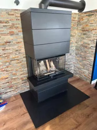 Clara CN con placa suelo metálica 